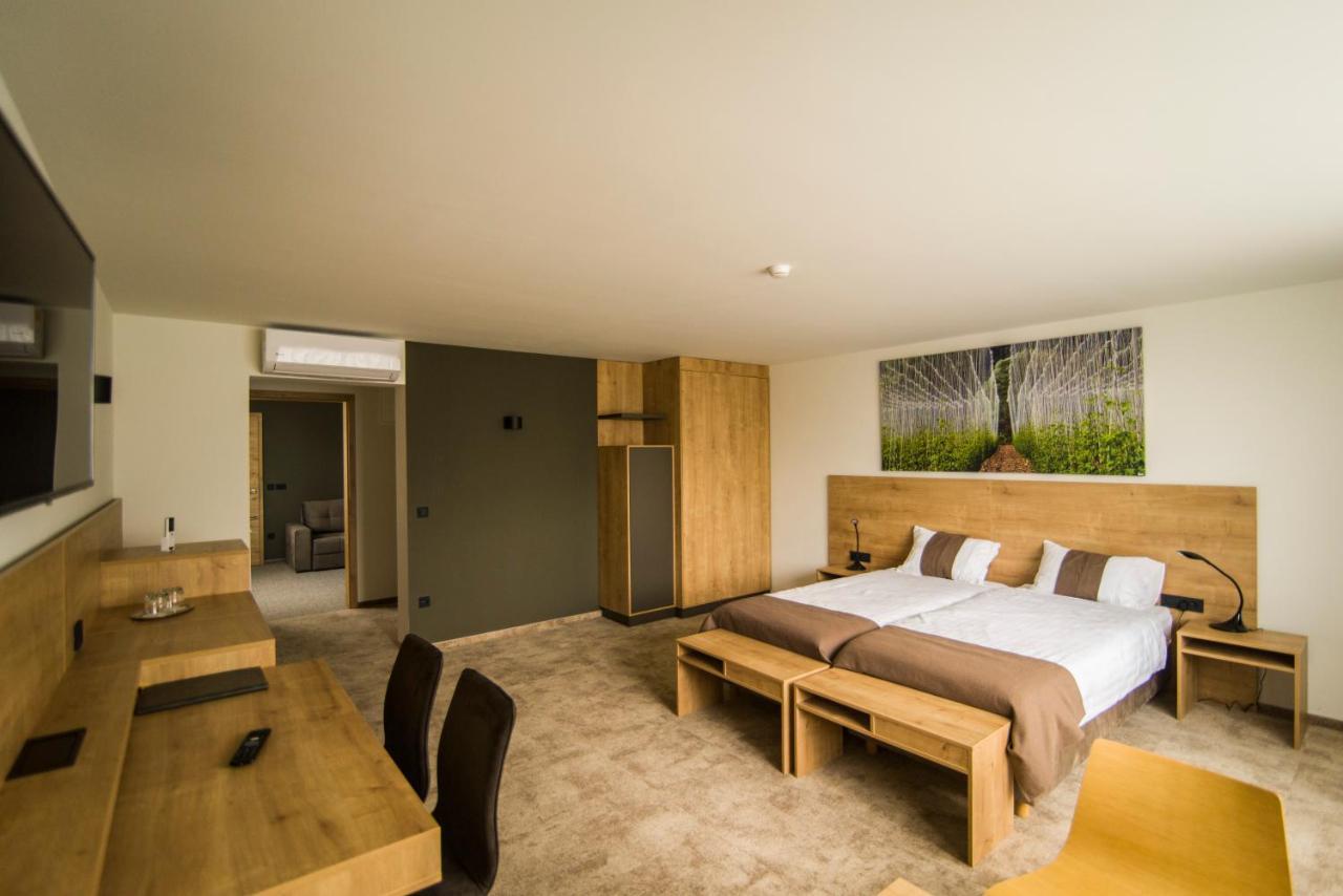 Hotel Prebold Zewnętrze zdjęcie
