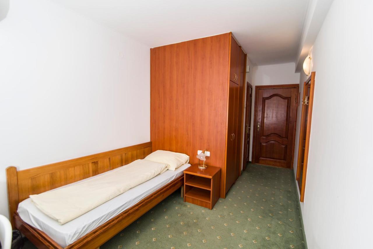 Hotel Prebold Zewnętrze zdjęcie