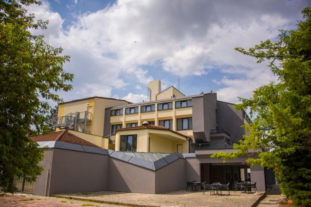 Hotel Prebold Zewnętrze zdjęcie